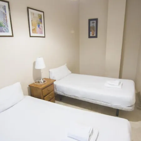 Rentalsevilla Cano Y Cueto Iii Apartmán *